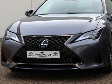 Lexus RC